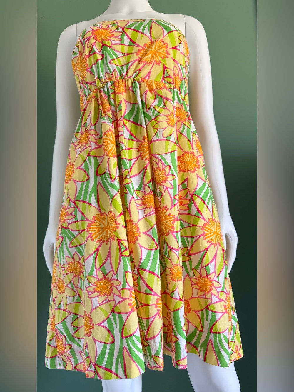 Lilly Pulitzer Strapless Daffodil Print Strapless Sundress in Yellow/Green/Pink - Picture 1 of 13